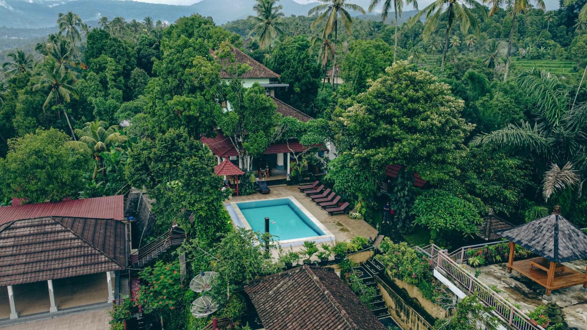 Villa Ipsa Munduk Exteriör bild